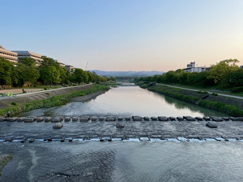 京都鴨川の朝